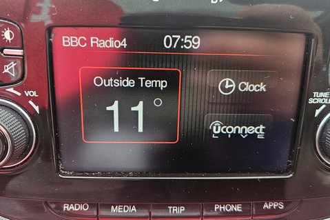 Fiat 500 1.2 LOUNGE LOOK! JUST 62000 MILES! 1 PREVIOUS KEEPER! GLASS ROOF ,BLUETOOTH 24