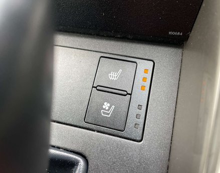 Lexus Is 2.5 IS 300h Advance CVT 4dr 45