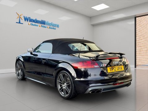 Audi TT 2.0 TFSI Black Edition Roadster S Tronic quattro Euro 5 2dr 12