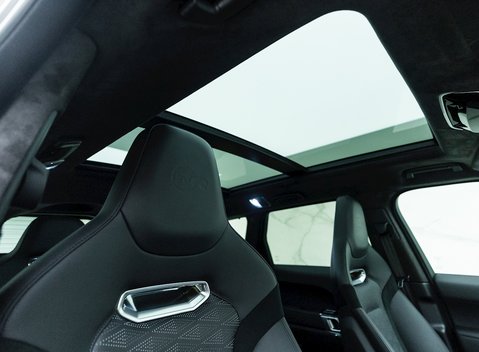 Land Rover Range Rover Sport 5.0 SVR Carbon Edition 12