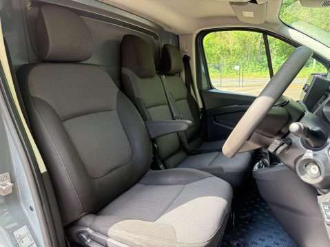 Nissan Primastar DCI ACENTA L1H1 11