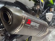 Kawasaki Z900 2019 69 PLATE FULL AKRAPOVIC ONLY 15K STUNNING NAKED BIKE 13
