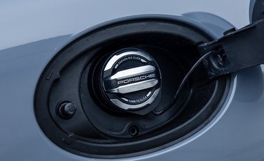 Porsche 911 Turbo S (992) 39