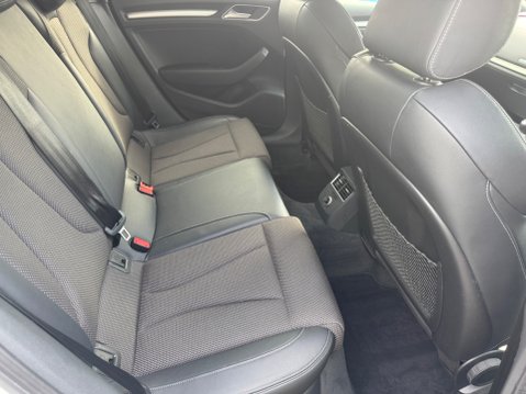 Audi A3 SPORTBACK TFSI S LINE BLACK EDITION 42