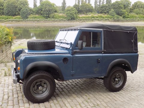 Land Rover 88 Series III SWB - John Brown HQ Special Edition 62