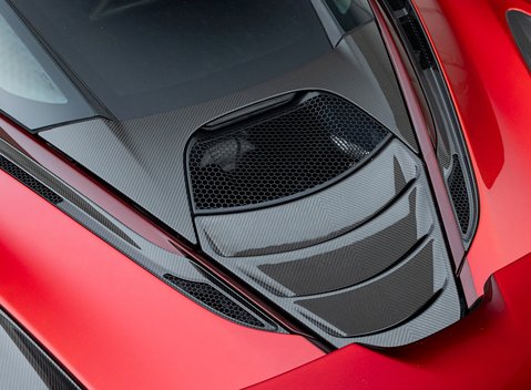 McLaren 720S Performance MSO 37