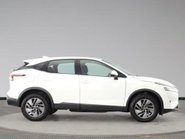 Nissan Qashqai DIG-T ACENTA PREMIUM MHEV 4