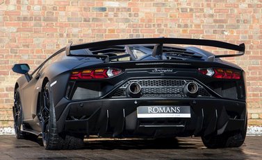 Lamborghini Aventador SVJ LP 770-4 3