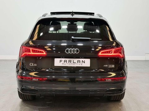 Audi Q5 2.0 TFSI 45 Vorsprung SUV 5dr Petrol S Tronic quattro Euro 6 (s/s) (245 ps) 24