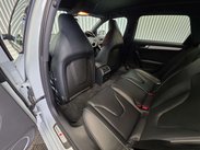 Audi RS4 4.2 FSI V8 Estate 5dr Petrol S Tronic quattro Euro 5 (450 ps) 25