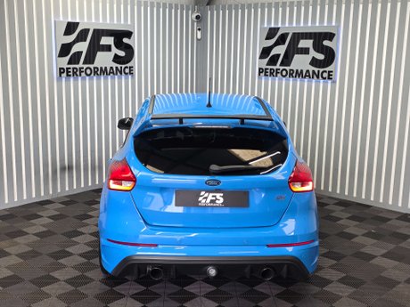 Ford Focus 2.3T EcoBoost RS Hatchback 5dr Petrol Manual AWD Euro 6 (s/s) (350 ps) 17