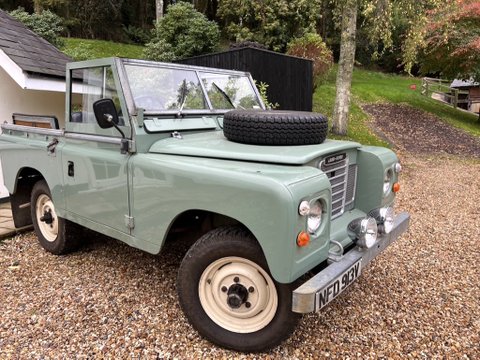 Land Rover 88 Series III 4 CYL 14