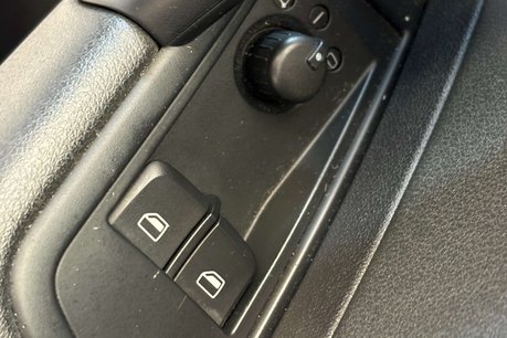 Audi A1 1.2 TFSI SE Hatchback 3dr Petrol Manual Euro 5 (s/s) (86 ps) 46