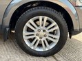 Land Rover Discovery 3.0 SD V6 HSE SUV 5dr Diesel Auto 4WD Euro 5 (s/s) (255 bhp) 44