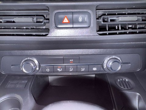 Peugeot Partner 1.5 Partner Professional Premium+ BHDi 12
