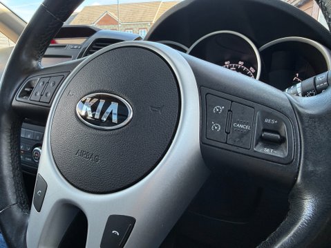 Kia Venga 4 AUTOMATIC 39