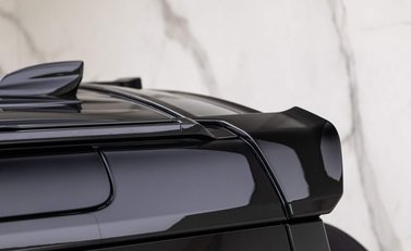 Land Rover Defender X 25