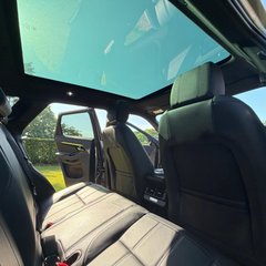 Land Rover Range Rover Evoque R-DYNAMIC SE 2