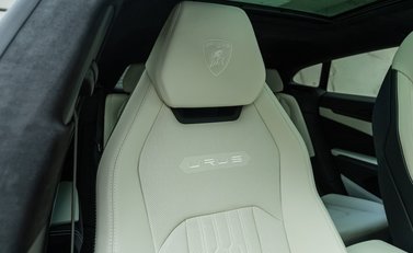 Lamborghini Urus S 15