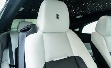 Rolls-Royce Wraith Black Badge 15