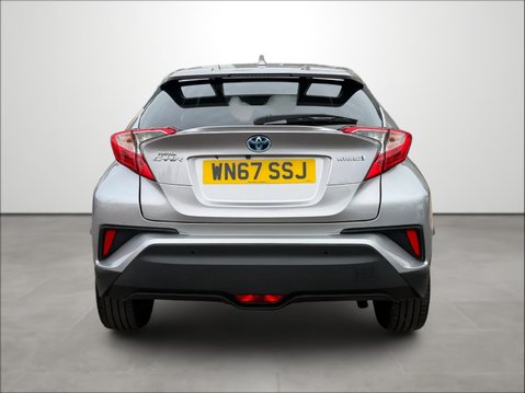 Toyota C-HR 1.8 Hybrid Excel 5dr CVT [Leather] 7