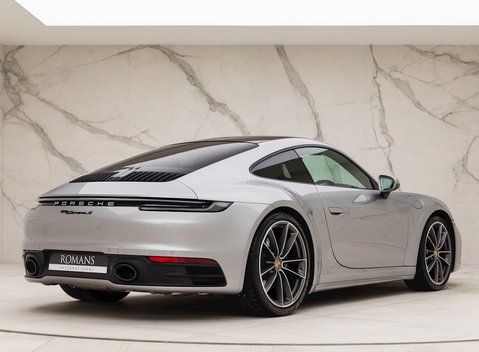 Porsche 911 (992) Carrera S 7