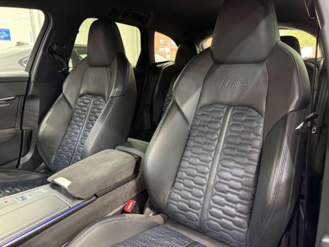 Audi RS6 4.0 TFSI V8 Nogaro Edition Estate 5dr Petrol Tiptronic quattro Euro 6 (s/s) 25