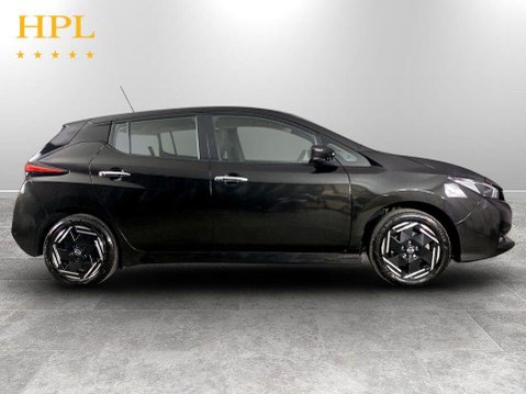 Nissan LEAF 39kWh Acenta Hatchback 5dr Electric Auto (150 ps) Air Con - Alloys - DAB Ra 8