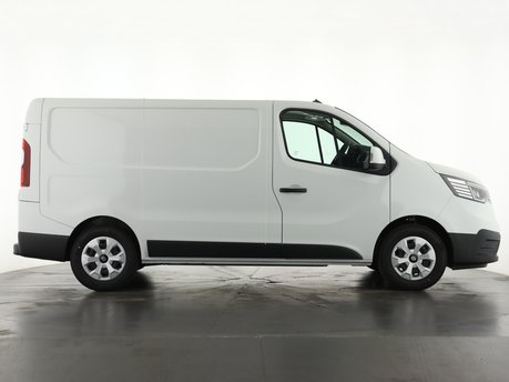 Renault Trafic SL30 E-Tech Advance RC Panel Van 5