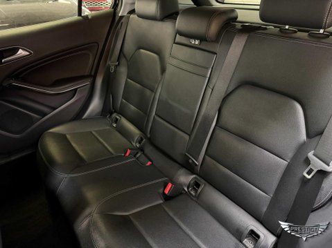 Mercedes-Benz GLA 2.1 GLA220d Sport (Premium) 7G-DCT 4MATIC Euro 6 (s/s) 5dr 24