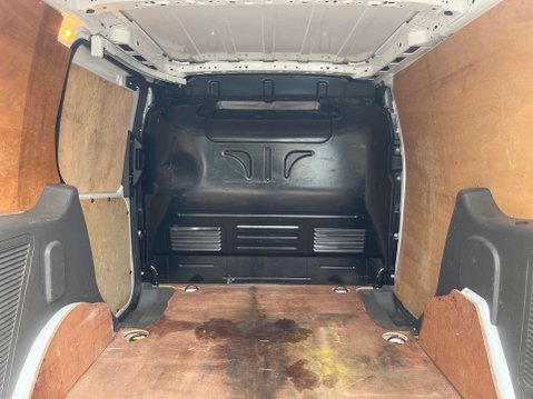 Ford Transit Connect 1.5 Transit Connect 200 L1 TDCi AIRCON 30