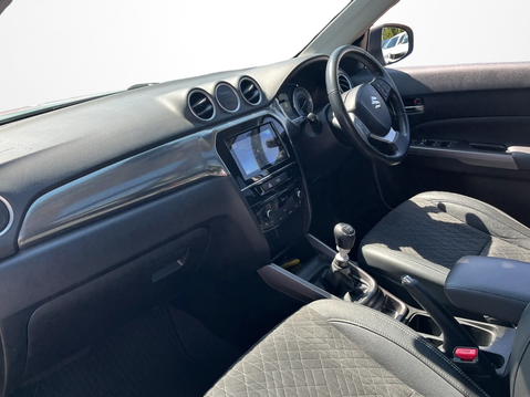 Suzuki Vitara 1.4 Boosterjet 48V Hybrid SZ5 5dr 3