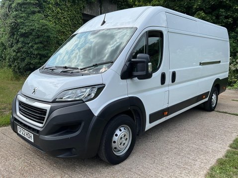 Peugeot Boxer 2.2 BlueHDi 435 Professional L4 H2 Euro 6 (s/s) 5dr 1