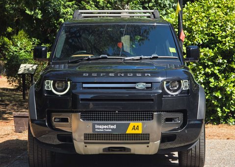 Land Rover Defender 3.0 Defender X MHEV Auto 4WD 5dr 34