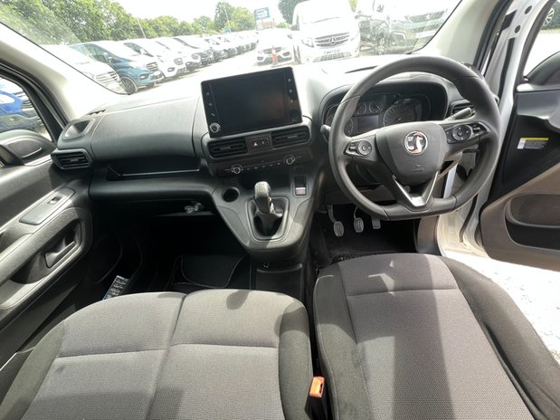 Vauxhall Combo SWB L1H1 Low Roof Sportive Air Con Sensors EURO 6 NO VAT 25