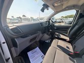 Peugeot Expert MWB L2H1 Low Roof Professional Premium 2700 Air Con EURO 6 12