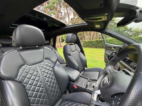 Audi Q5 TFSI QUATTRO S LINE VORSPRUNG 14