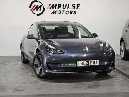 Tesla Model 3 Model 3 Standard Range + 4dr