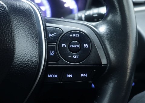 Toyota Corolla 1.8 Corolla Icon HEV CVT 5dr 35