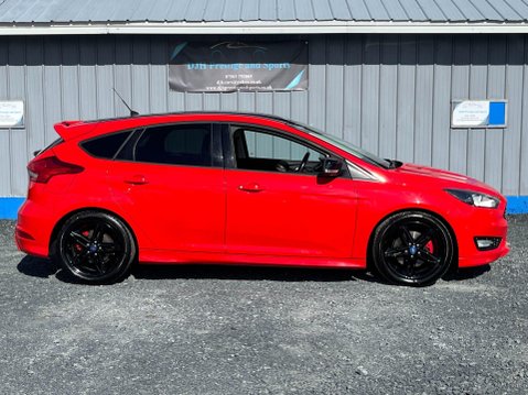 Ford Focus 1.5T EcoBoost Zetec S Red Edition Euro 6 (s/s) 5dr 21