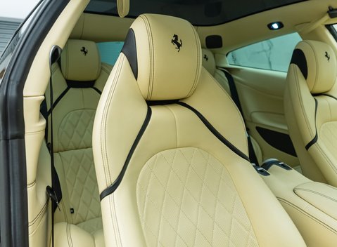 Ferrari GTC4 Lusso T 15