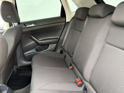 Volkswagen Polo 1.0 Polo SE TSi Semi-Auto 5dr 43