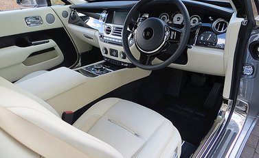 Rolls-Royce Wraith 11