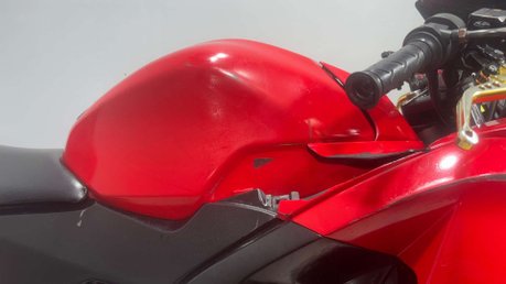 Honda CBR 2013 SPORTS BIKE PROJECT BIKE PARTS BIKE BREAKER 125CC 27
