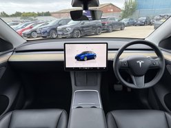 Tesla Model Y (Dual Motor) Long Range SUV 5dr Electric Auto 4WDE (384 bhp) 32