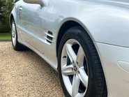 Mercedes-Benz SL Series SL350 14