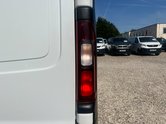 Vauxhall Vivaro LWB High Roof L2H2 120 Bi Turbo Air Con 1 Owner 23