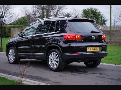 Volkswagen Tiguan 2.0 TDI BlueMotion Tech Match DSG 4WD Euro 5 (s/s) 5dr 7