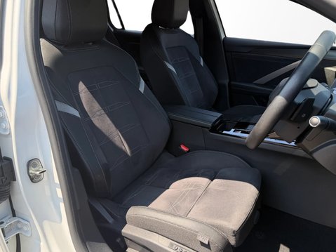 Vauxhall Astra 1.2 Turbo 130 Ultimate 5dr Auto 18
