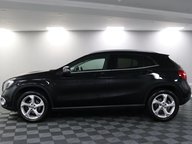 Mercedes-Benz GLA GLA 200 SPORT PREMIUM 18